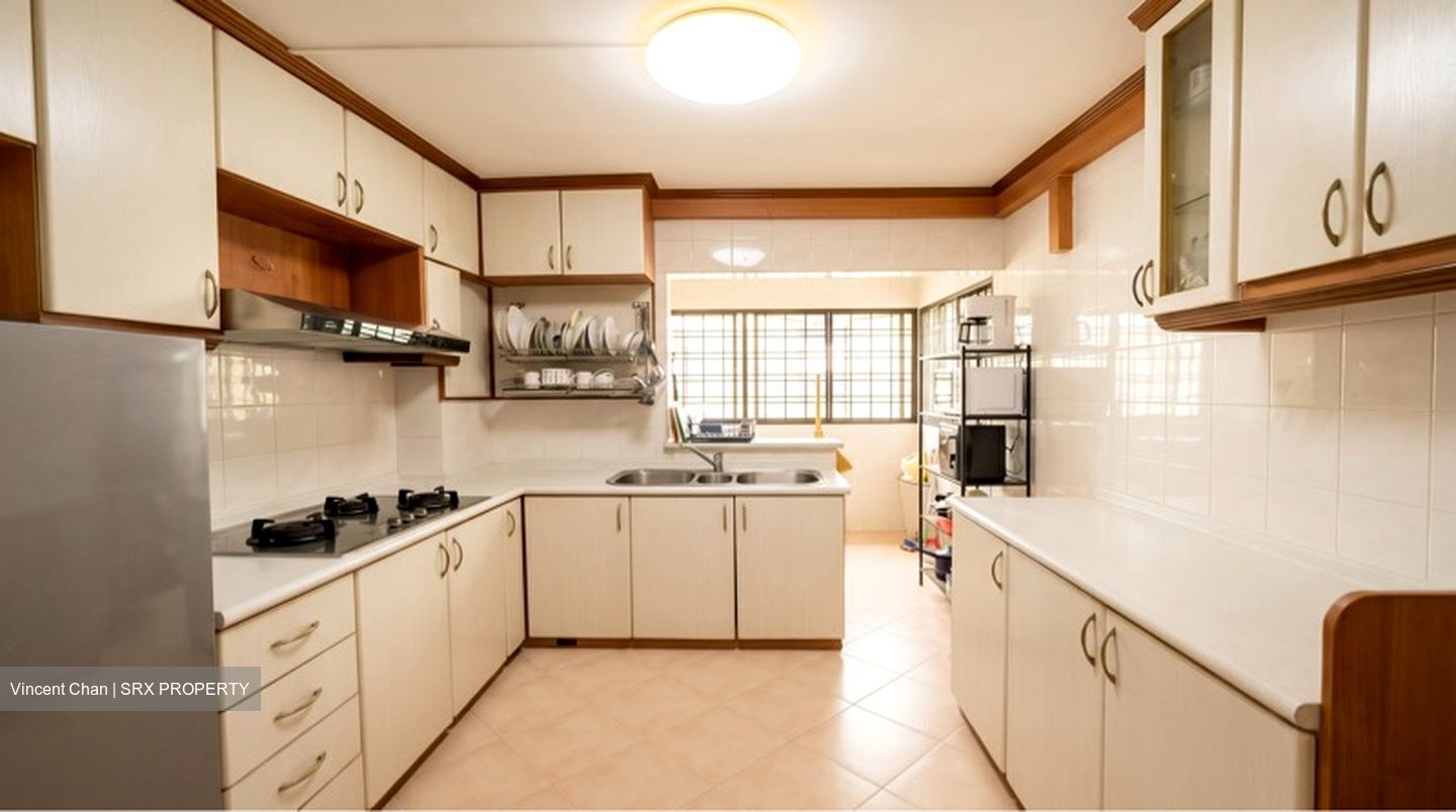 Blk 665A Jurong West Street 64 (Jurong West), HDB Executive #618491331